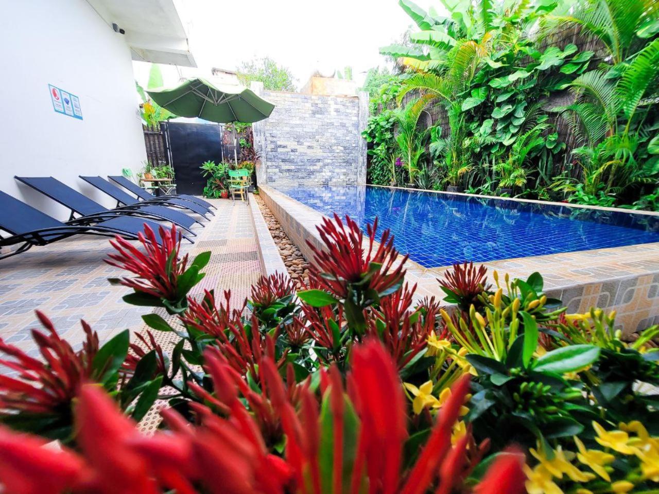 A Pousada Bed & Bedzzz Siem Reap Exterior foto