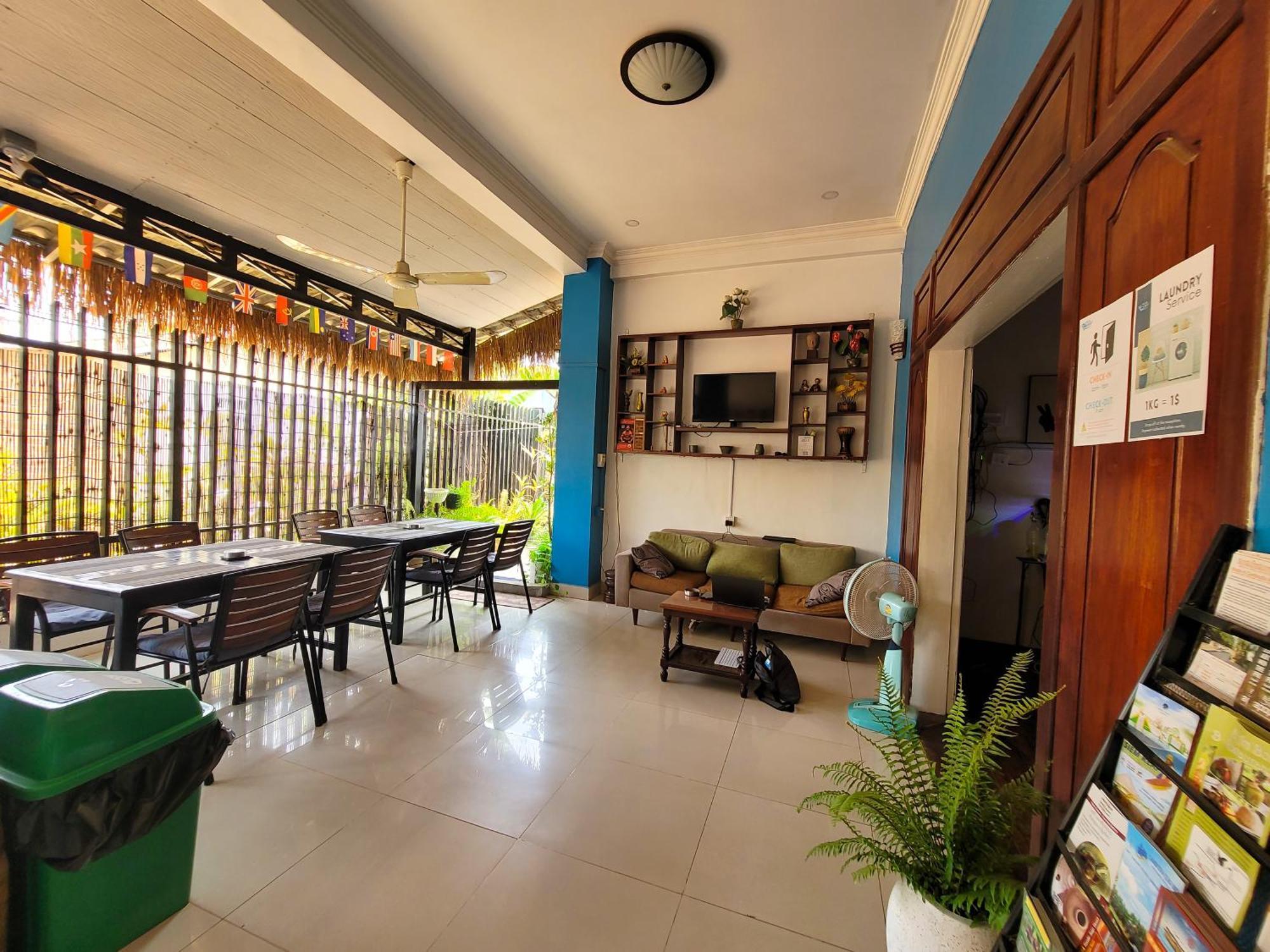 A Pousada Bed & Bedzzz Siem Reap Exterior foto